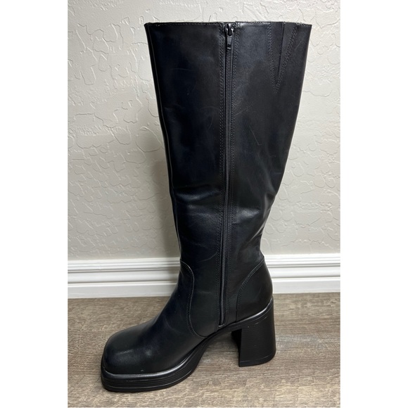 NEW STEVE MADDEN Fanatik Chunnky Heel boots Black Vegan Leather Size 10 - Picture 5 of 11